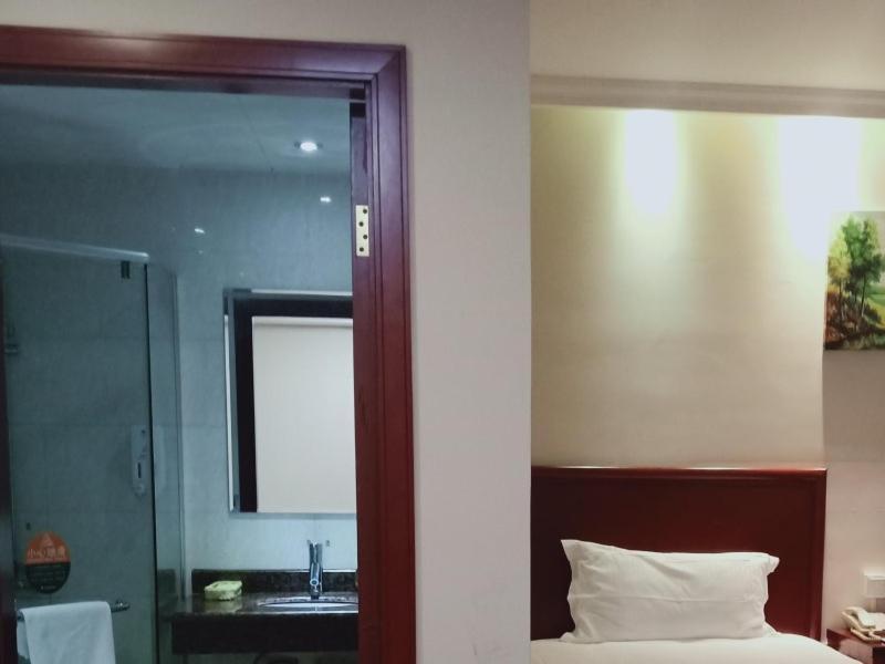 Greentree Inn Jiangsu Taizhou Jingjiang Bus Station Express Hotel Buitenkant foto
