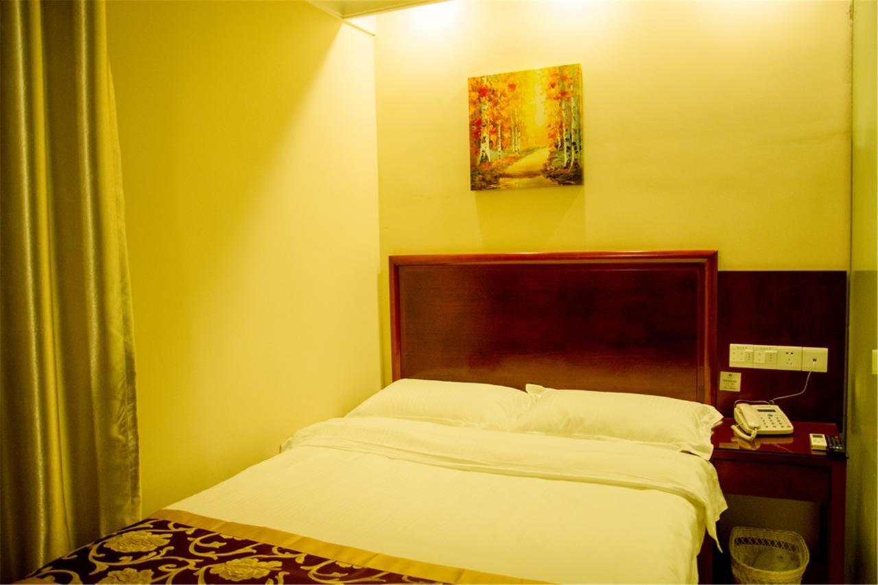 Greentree Inn Jiangsu Taizhou Jingjiang Bus Station Express Hotel Buitenkant foto